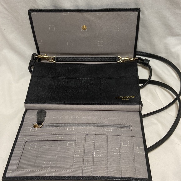 LizClaiborne leather Clutch Purse Shoulder Strap Black Leather multi pockets - Picture 3 of 8